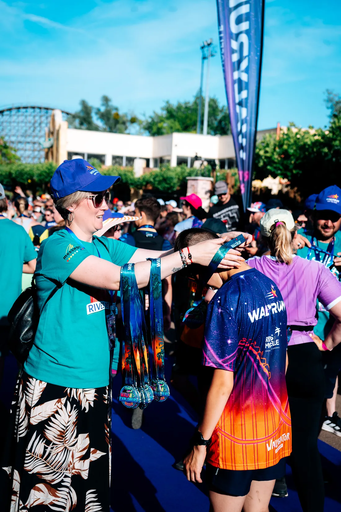 Les médailles finisher à l'arrivée